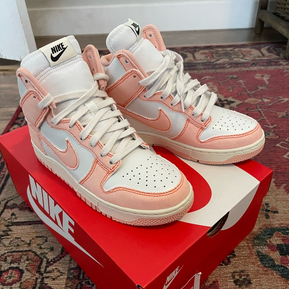 Nike Dunk High 1985